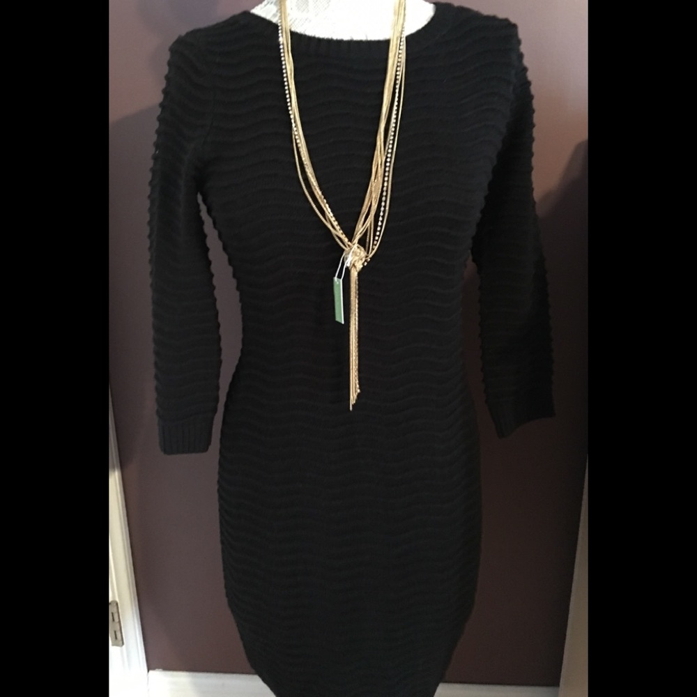 CALVIN KLEIN long- sleeve fitted sweater dress